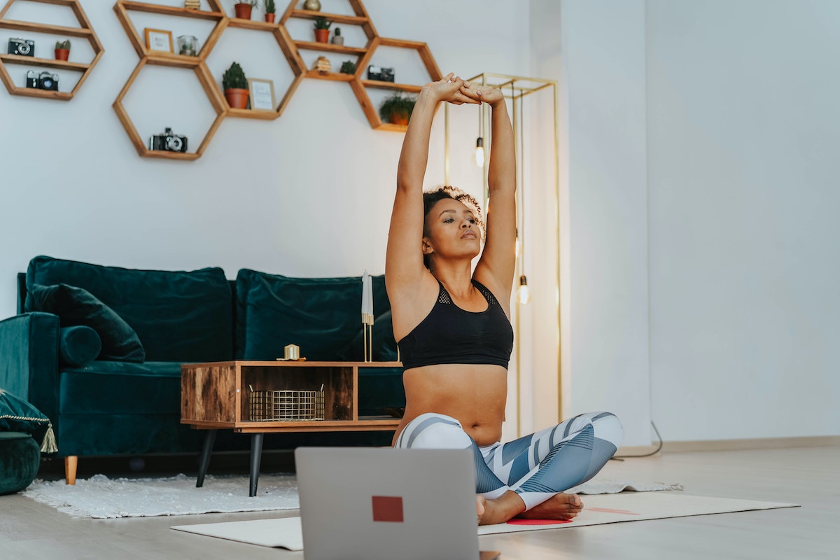 Live online yoga & mindfulness